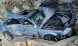 Hatay’da ters yöne giren otomobil kazaya yol açtı: 4 yaralı