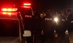 Küçükçekmece’de polis denetiminden kaçan 2 şüpheli yakalandı