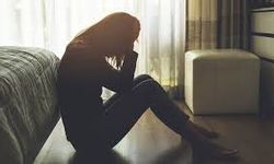 Majör depresyon nedir? Belirtileri ve tedavi yöntemleri nelerdir?