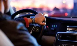 Mercedes-Benz modellerinde fiziksel düğmelere dönüş dönemi