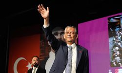 Bayrampaşa Belediyesi CHP’de kaldı: Özgür Özel’den ilk açıklama