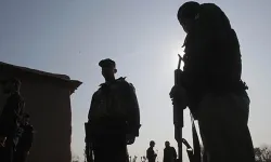 Pakistan'da çatışma! 12 asker hayatını kaybetti