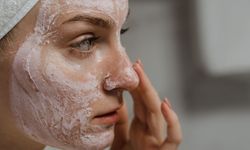 Peeling nedir, nasıl yapılır? Faydaları nedir?