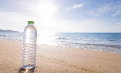 Sıcak havada bırakılan plastik şişeler görünmez tehlike saçıyor
