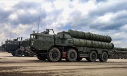 Rusya'dan Türkiye'ye S-400 mesajı: "Moskova'nın onayı olmadan devredilemez"