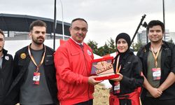 İnsansız kara aracı yarışmasında ödüller sahiplerini buldu