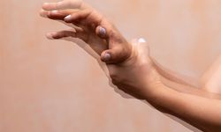 Tremor (titreme hastalığı) nedir, neden olur, nasıl tedavi edilir?
