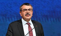EBA, öğrenciler için yeterli! Bakan Tekin “Yardımcı kitaplara gerek yok”