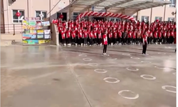 Denizli'de Cumhuriyet Bayramı 'Katyuşa' ile kutlandı!