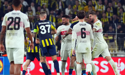 Fenerbahçe - Stuttgart maçında son düdükle birlikte gergin anlar