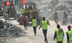 İHH, Gazze’de enkaz kaldırma çalışmalarına başladı