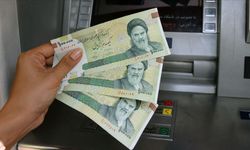 İran’da yeni para birimi ‘riyal’ kabul edildi
