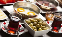 Bu '5 besin' aslında kilo aldırıyor!