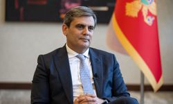 Karadağ Dışişleri Bakanı: Türk vatandaşlarına vizeyi kolaylaştırmak için çabalayacağız