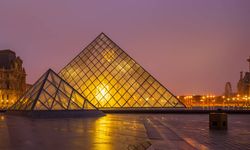 Louvre soygununda çalınan mücevherlerin değeri belli oldu!