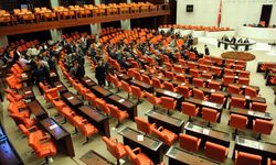Meclis bir haftalık molaya giriyor! AK Parti ve MHP önergesi kabul edildi