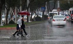 Meteoroloji'den son dakika hafta sonu uyarısı! O illerde kuvvetli yağış var! İşte il il hava durumu...
