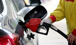 Akaryakıt zammı durmak bilmiyor: Motorine bu gece zam geliyor!