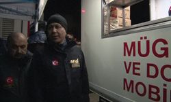Sındırgı’da 6.1’lik deprem sonrası Bakan Yerlikaya bölgeye gitti