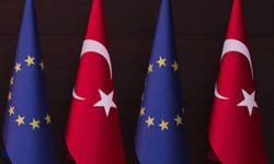 AB’den Türkiye’ye kırmızı kart: Adaylık süreci askıya alındı!