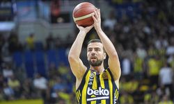 Fenerbahçe kaptanı ehliyetini kaptırdı! Melih Mahmutoğlu alkollü araç kullanırken yakalandı!