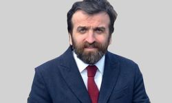 Yeni Şafak Yazarı İbrahim Paşalı kimdir, nereli, kaç yaşında? Kayyum olarak TELE1’in başına getirildi!