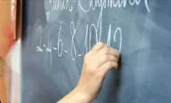 24 Kasım yarım gün tatil mi? 24 Kasım 2025 resmi tatil mi?