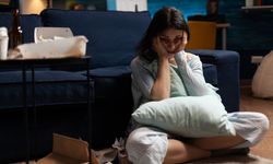 Kaygılı bağlanma nedir? Kaygılı bağlanma belirtileri, nedenleri ve tedavi yöntemleri nelerdir? Neden kaygılı bağlanırız?