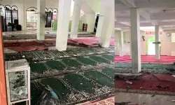 Endonezya'da cuma namazı esnasında patlama meydana geldi!