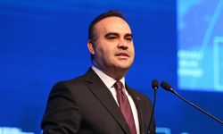 Bakan Kacır duyurdu: "Avrupa'ya sanayi üretimi dersi veriyoruz"