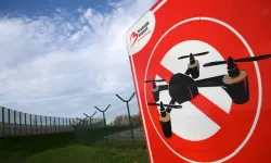 Brüksel Havalimanı’nda drone alarmı nedeniyle uçuşlar durduruldu