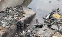 Gazze'de altyapı çöktü: Yağmur suyu havuzu kanalizasyon çukuruna dönüştü