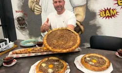 Hamsi ve kuymaktan sonra şimdi de o! Trabzonlu ustanın elmalı pidesi yok satıyor!