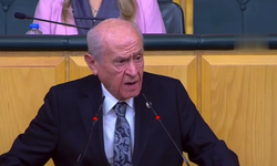 Bahçeli'den 'İmralı' çıkışı: Gitme kararını grubunun onayına sundu, MHP'liler ayakta alkışladı