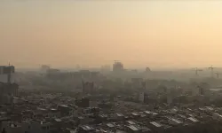 İran’da hava kirliliği nedeniyle yüz yüze eğitime ara verildi