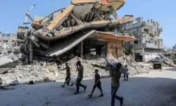 İsrail saldırmaya devam ediyor! Gazze’de bin 500’den fazla bina yerle bir oldu