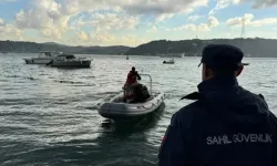 İstanbul Boğazı'nda balıkçılar fark etti: Erkek cesedi sudan çıkarıldı