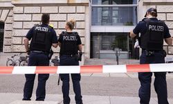 İyilik yaptı canından oldu! Bir Alman, karnını doyurduktan sonra Türk çalışanı bıçakladı!