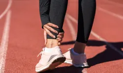 Kas yırtılması nedir? Belirtileri, nedenleri ve tedavisi