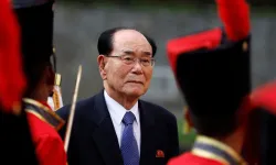 Kuzey Kore'nin sembolik devlet başkanı Kim Yong-nam hayatını kaybetti