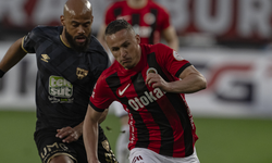 Tecrübeli orta saha Nalepa Türkiye'de kalmak istiyor! 1. Lig'den 2 talibi var...