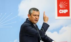 Özgür Özel “CHP İmralı’ya heyet yollamaz” demişti! İmralı kararı bugün açıklanacak!