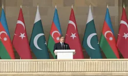 Pakistan Başbakanı Şerif'ten Bakü'de 'Karabağ' zaferi mesajı: "Dünya uluslarına umut ışığı oldu"