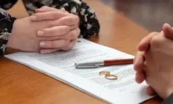 Süresiz nafaka kalkıyor mu 2025? Yeni yargı paketi ile süresiz nafaka ne zaman kalkacak, tazyik hapsi değişecek mi?