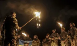 Zelenski: ABD’nin baskısı çok ağır ama Ukrayna’ya ihanet etmeyeceğim