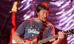 Müzik dünyası yasta: İngiliz şarkıcı Chris Rea hayatını kaybetti!