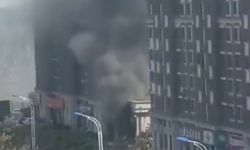 Çin'de 4 katlı binada yangın paniği