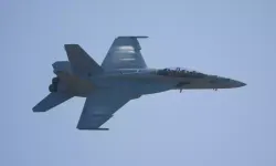 ABD savaş uçakları Venezuela hava sahası yakınında!