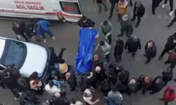 Boşanma aşamasındaki kadın bıçaklanarak öldürüldü