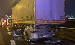 Ankara’da kaza dehşeti: Otomobil tırın altına girdi! 2 kişi can verdi